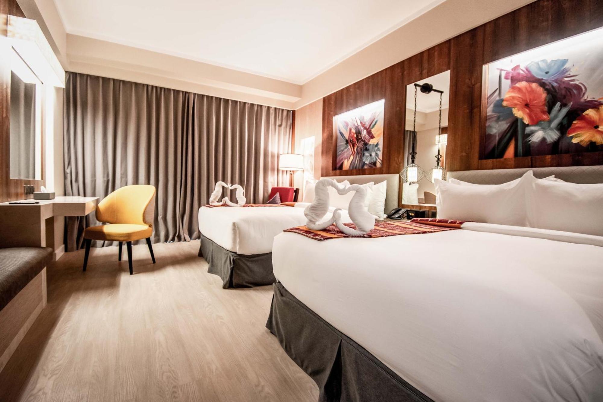 Mandarin Bay Resort And Spa Balabag  Экстерьер фото
