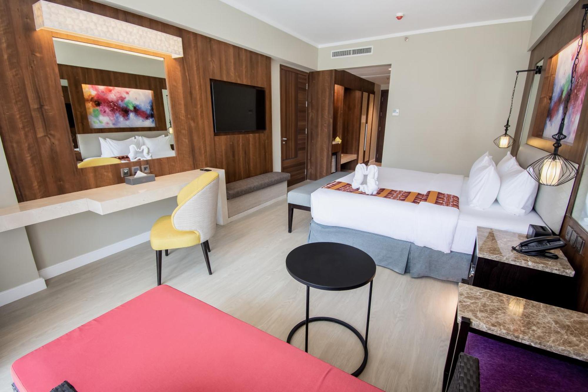Mandarin Bay Resort And Spa Balabag  Экстерьер фото